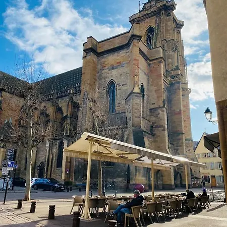 Au Pied De La Cathedrale كولمار